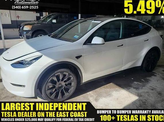 TESLA MODEL Y 2022 7SAYGDEE4NA016401 image